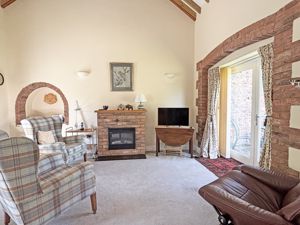 Photo 15- click for photo gallery